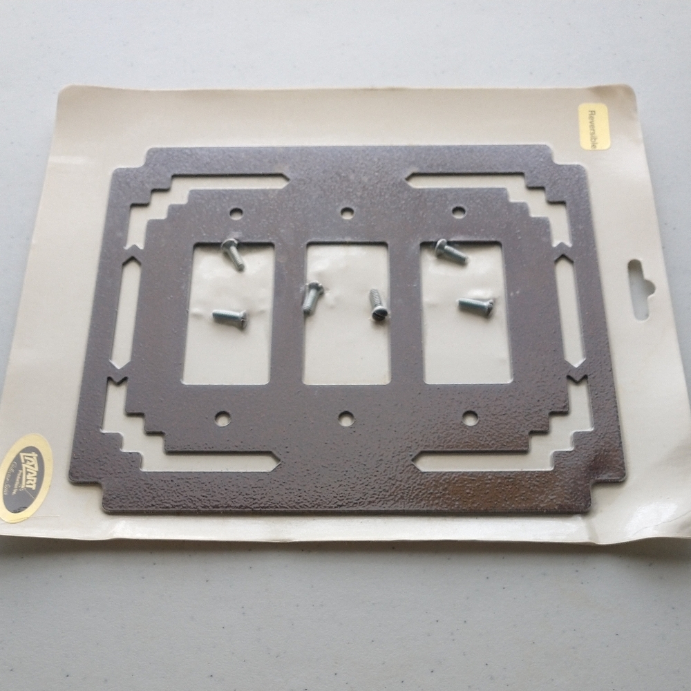 Lazart Triple Rocker Switch plate Southwestern Brown NIP